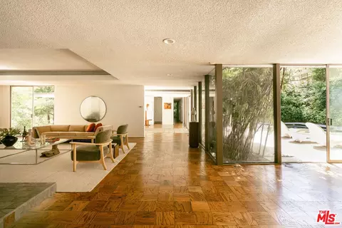 Living - 832 Canon Dr, Pasadena, CA 91106 photo 4 of 4
