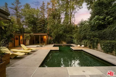 Exterior - 832 Canon Dr, Pasadena, CA 91106 photo 11 of 15