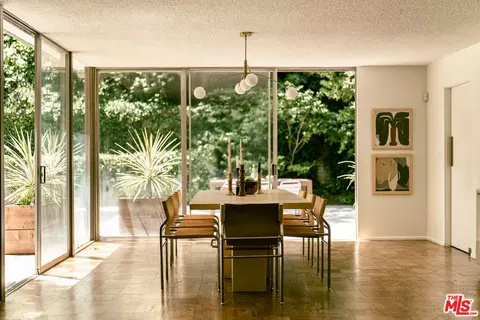 Dining - 832 Canon Dr, Pasadena, CA 91106 photo 1 of 5