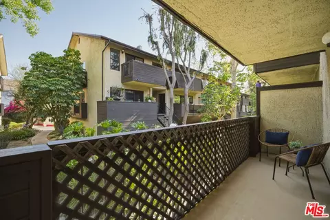 Other - 7312 Corbin Ave #J, Reseda, CA 91335 photo 4 of 8
