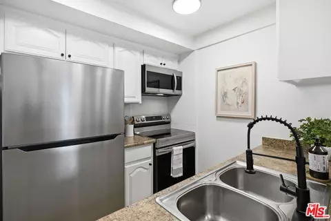 Kitchen - 7312 Corbin Ave #J, Reseda, CA 91335 photo 2 of 2