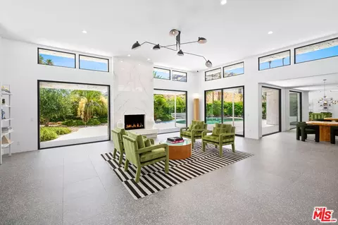 2304 S Toledo Ave, Palm Springs, CA 92264