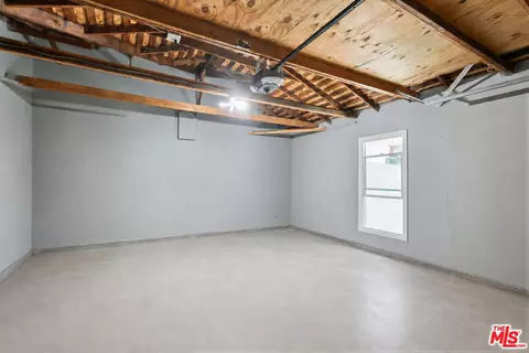 Other - 369 E Van Koevering St, Rialto, CA 92376 photo 7 of 11