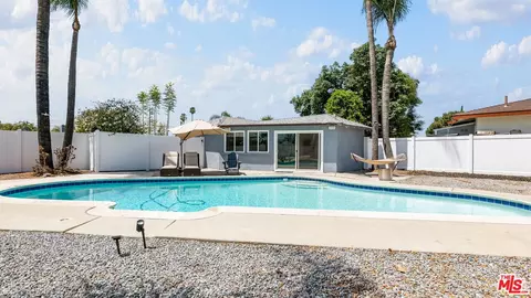 Exterior - 369 E Van Koevering St, Rialto, CA 92376 photo 5 of 14