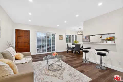 1522 S Centinela Ave #101, Los Angeles, CA 90025