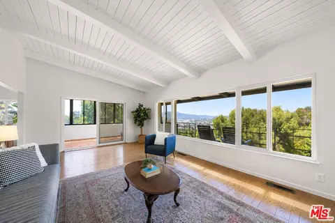 3543 Lavell Dr, Los Angeles, CA 90065
