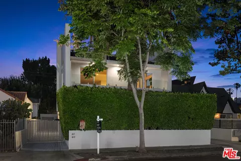 613 Westmount Dr, West Hollywood, CA 90069