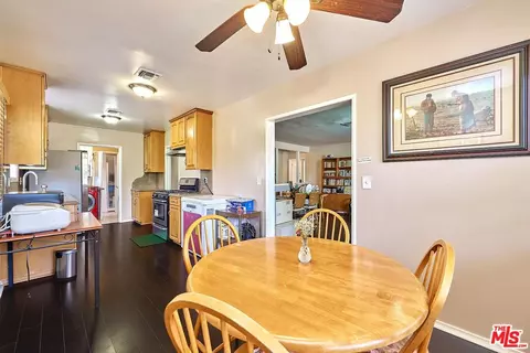 Dining - 9885 Lev Ave, Arleta, CA 91331 photo 3 of 5