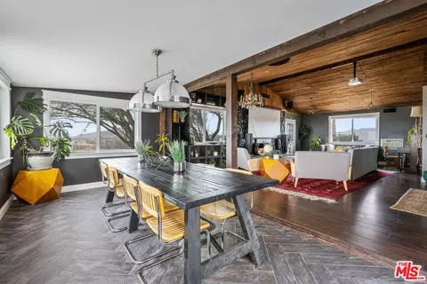 2651 Foxy Flats Rd, Joshua Tree, CA 92252