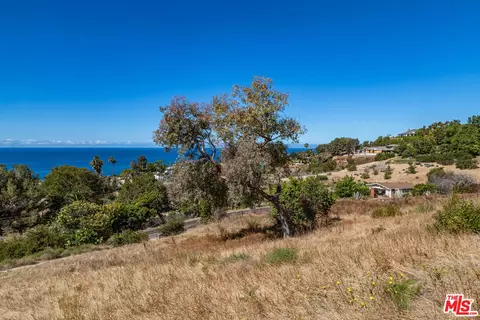 22077 Carbon Mesa Rd, Malibu, CA 90265 photo 6