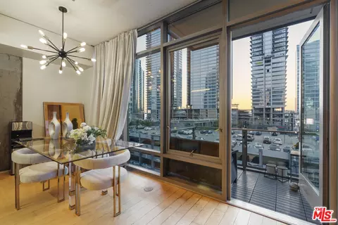 1100 S Hope St #814, Los Angeles, CA 90015