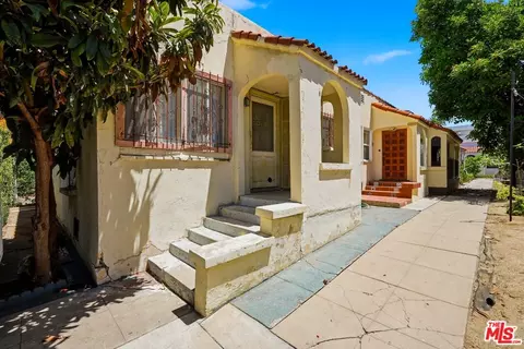 1410 N Serrano Ave, Los Angeles, CA 90027