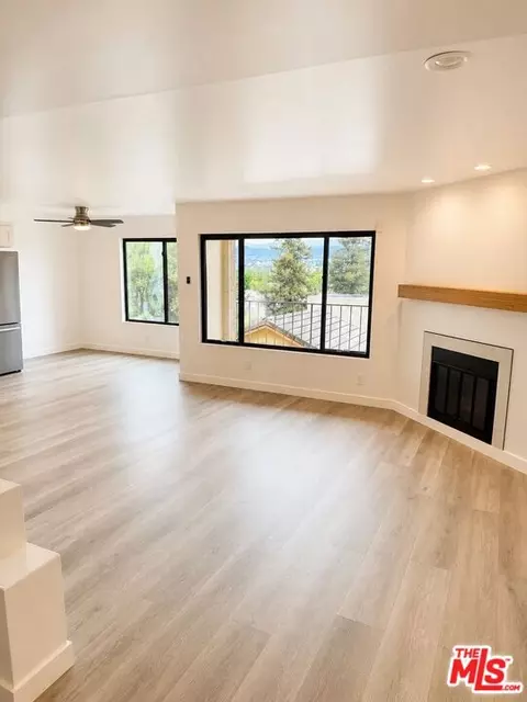 Undisclosed, Los Angeles, CA 90008