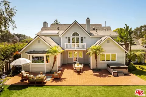 176 Toro Canyon Rd, Carpinteria, CA 93013
