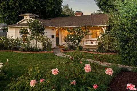4600 Varna Ave, Sherman Oaks, CA 91423