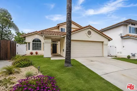 282 Royal Glen Dr, Fallbrook, CA 92028