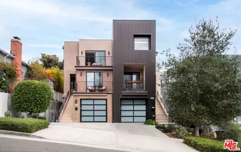 1882 Lucretia Ave, Los Angeles, CA 90026