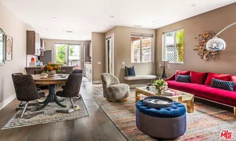 1882 Lucretia Ave, Los Angeles, CA 90026