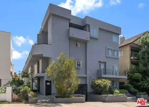 1222 N Kings Rd #8, West Hollywood, CA 90069