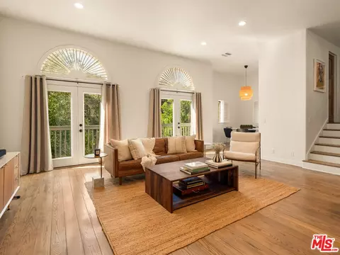 3418 Dorothy Rd, Topanga, CA 90290