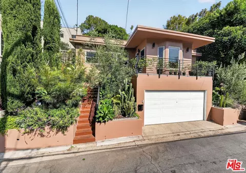 1515 Rendall Pl, Los Angeles, CA 90026