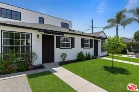 11710 Hartsook St, Valley Village, CA 91607