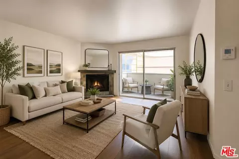 20253 Keswick St #205, Winnetka, CA 91306