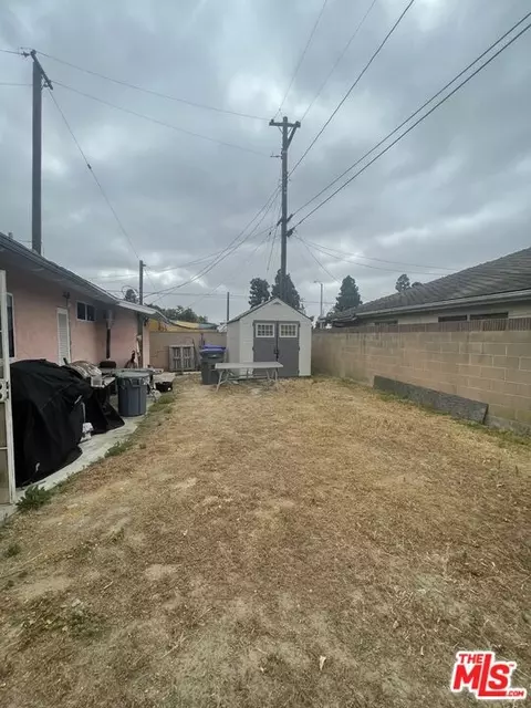 606 W Galavan St, Carson, CA 90745 photo 5