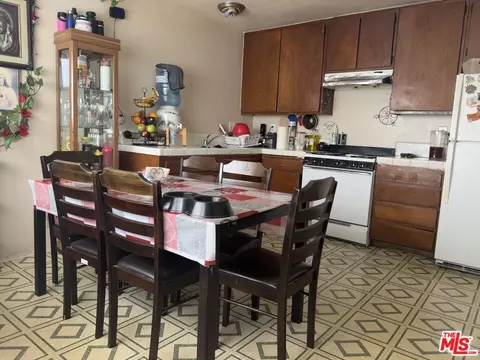2330 El Dorado Ave #D, Oxnard, CA 93033 photo 3