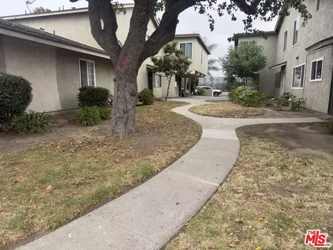 2330 El Dorado Ave #D, Oxnard, CA 93033