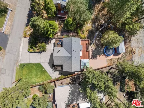 View/Area - 490 Lark Rd, Wrightwood, CA 92397 photo 1 of 2