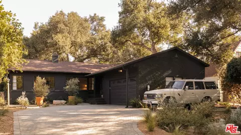 8412 Oswego St, Sunland, CA 91040