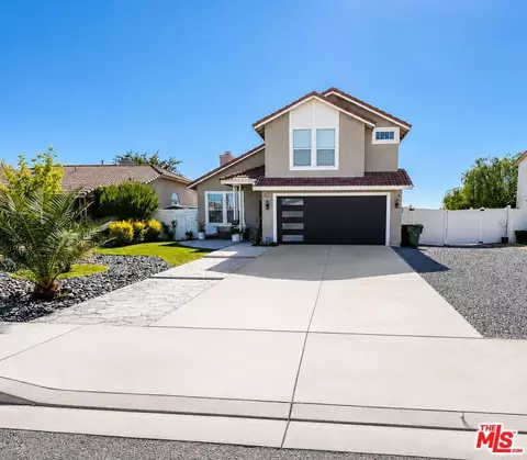 15240 Moon St, Adelanto, CA 92301