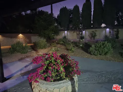 Exterior - 3335 Felix Ave, Simi Valley, CA 93063 photo 5 of 11