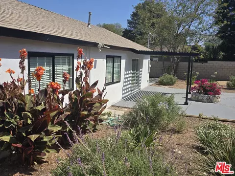 Exterior - 3335 Felix Ave, Simi Valley, CA 93063 photo 11 of 11