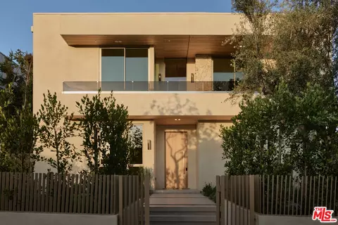 800 N La Jolla Ave, Los Angeles, CA 90046