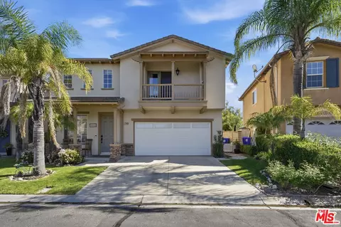 27940 Agapanthus Ln, Valencia, CA 91354