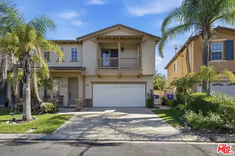 27940 Agapanthus Ln, Valencia, CA 91354