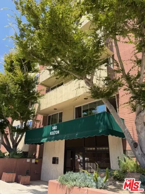 540 Kelton Ave #402, Los Angeles, CA 90024