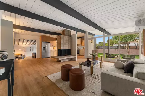 24005 Fulmar Ave, Torrance, CA 90501