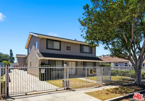 15411 S Berendo Ave, Gardena, CA 90247