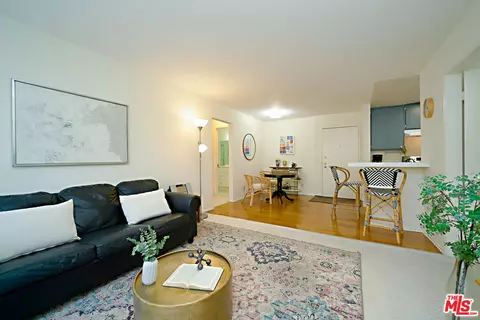 320 S Ardmore Ave #323, Los Angeles, CA 90020