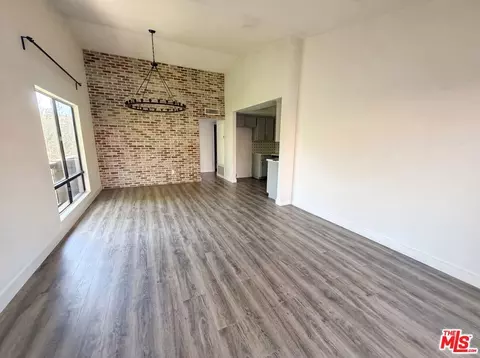 Living - 7300 Corbin Ave #M, Reseda, CA 91335 photo 1 of 2