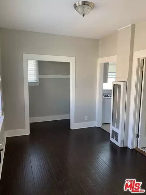 Entry Way - 322 Daisy Ave, Long Beach, CA 90802 photo 1 of 3