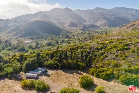 5737 Bonsall Dr, Malibu, CA 90265
