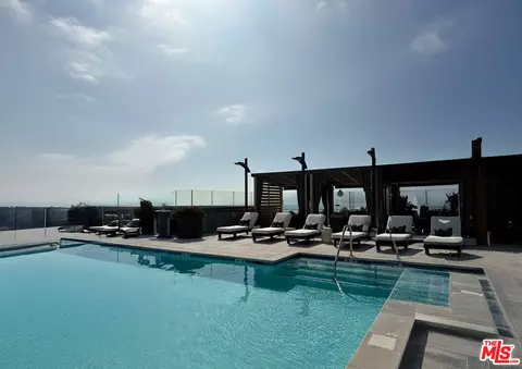 1755 Ocean Avenue Ave #203, Santa Monica, CA 90401
