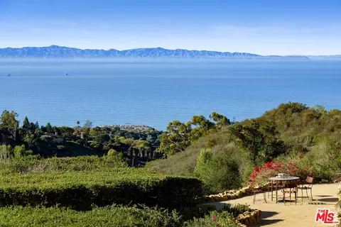 1060 Ladera Ln, Santa Barbara, CA 93108