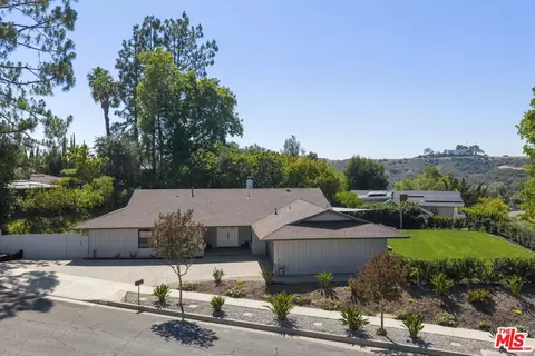 3159 Voltaire Dr, Topanga, CA 90290
