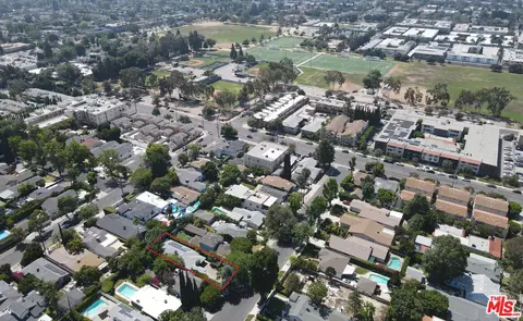 View/Area - 5236 Lennox Ave, Sherman Oaks, CA 91401 photo 5 of 7