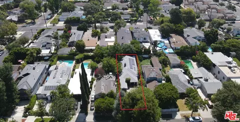 View/Area - 5236 Lennox Ave, Sherman Oaks, CA 91401 photo 6 of 7